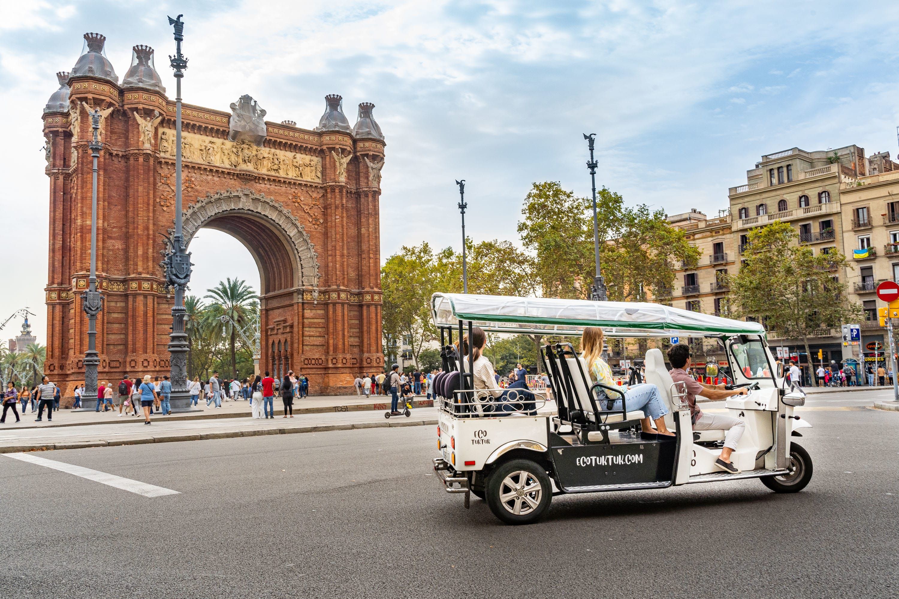 Tuk Tuk Tour in Barcelona