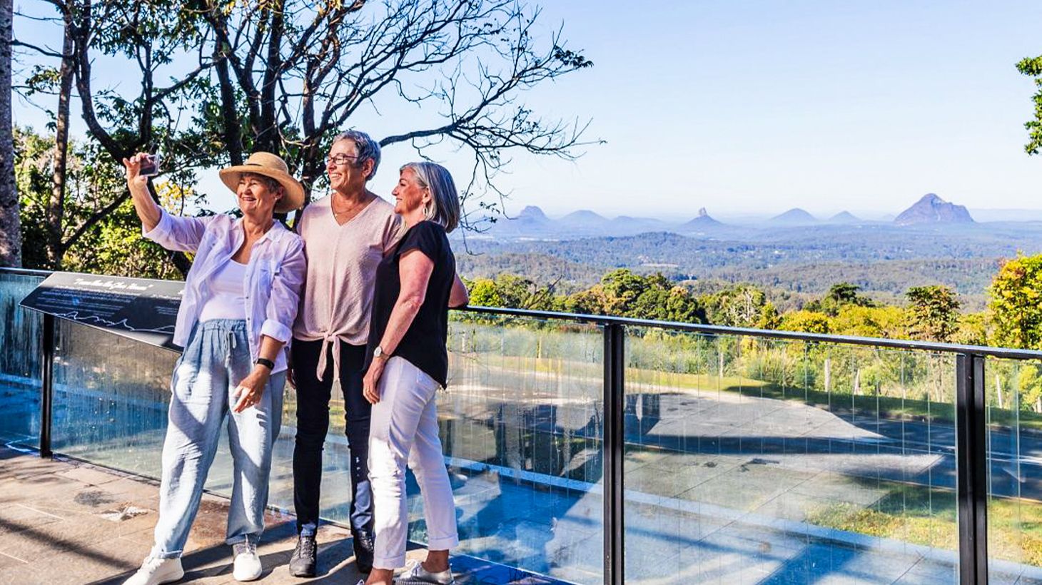 Explore the Hinterland on a Full-Day Tour with Cheeseboard, Lunch, Wine Tasting & Transfers 5