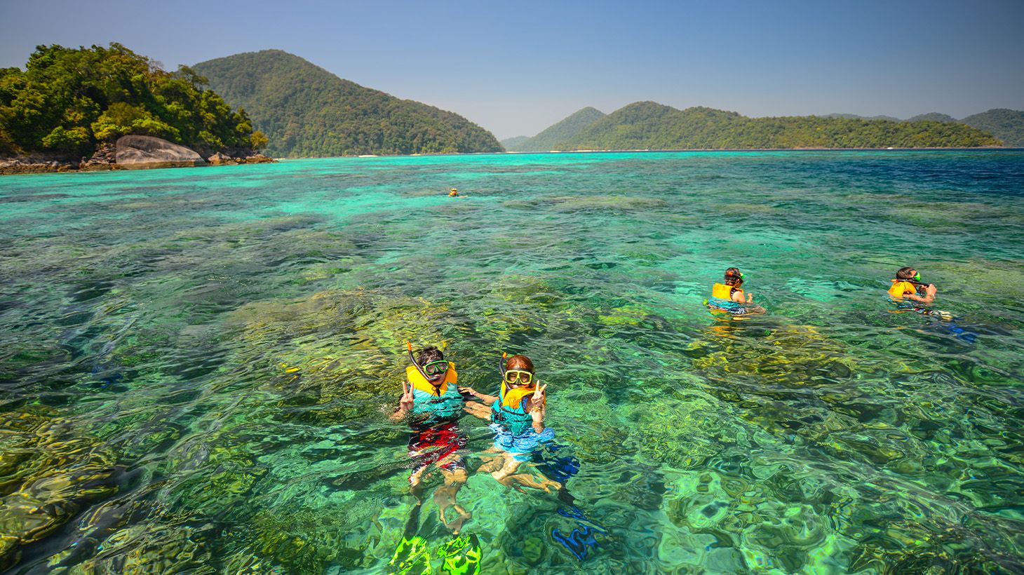 Speedboat Tour of the Similan Islands from Khao Lak with Snorkelling & Lunch