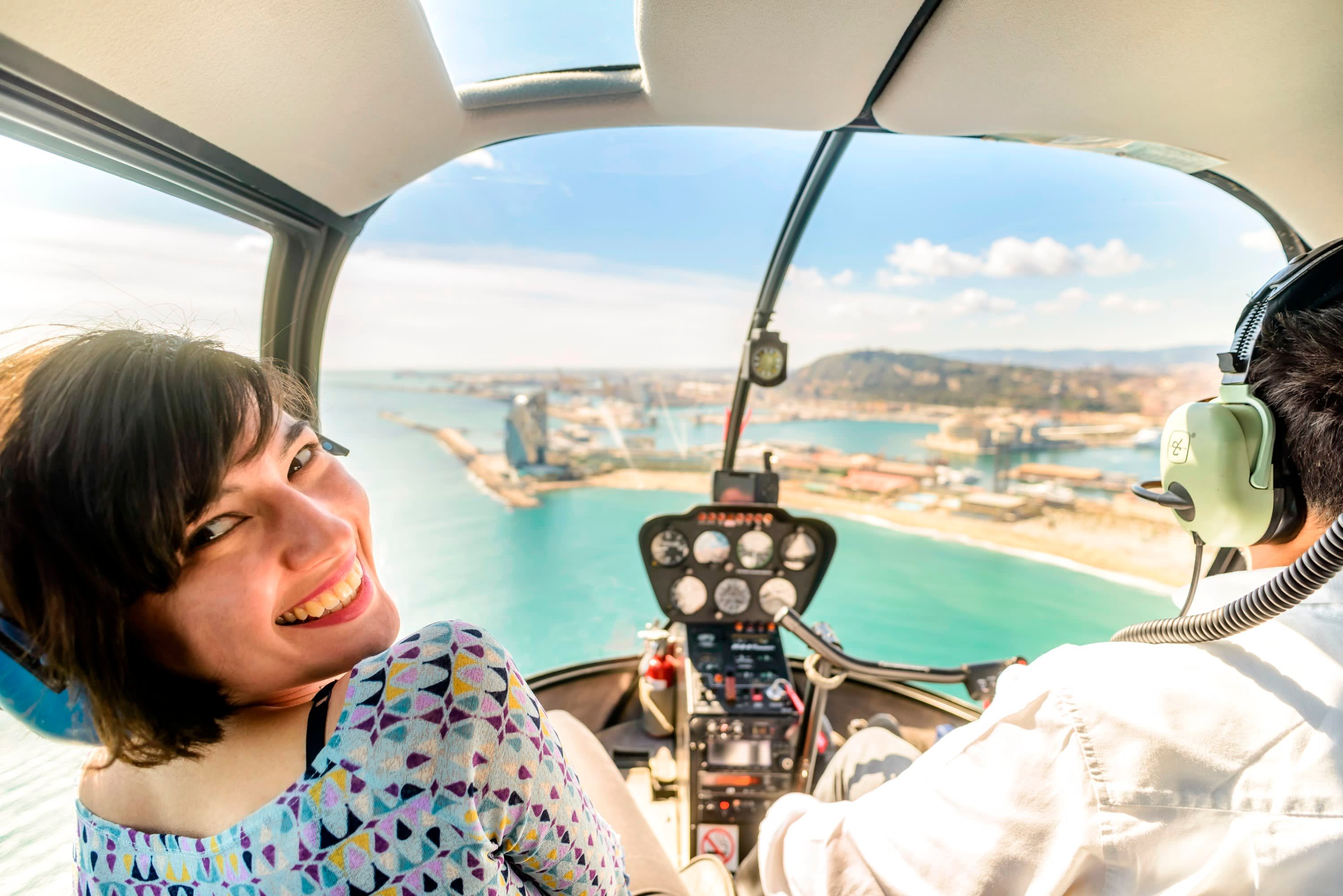 Panoramic Helicopter Flight Experience in Barcelona
