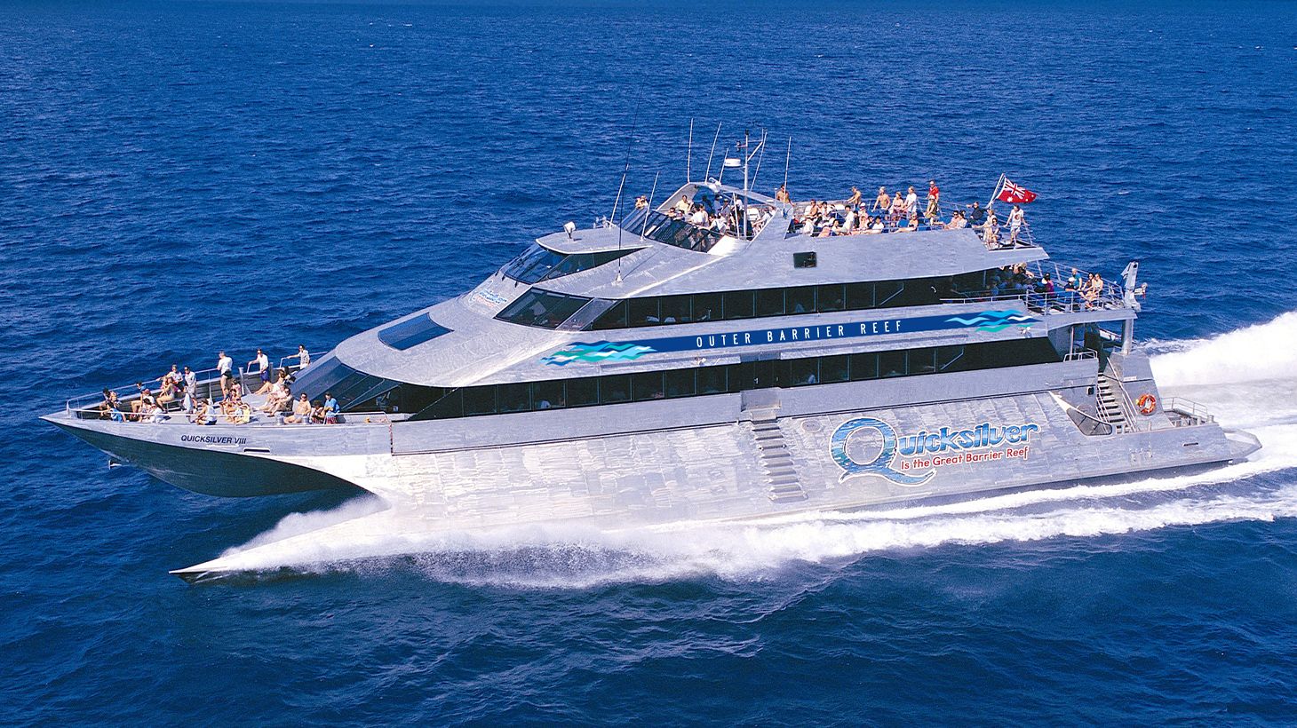 Full-Day Outer Barrier Reef Snorkelling Tour with All Equipment & Tropical Lunch 8