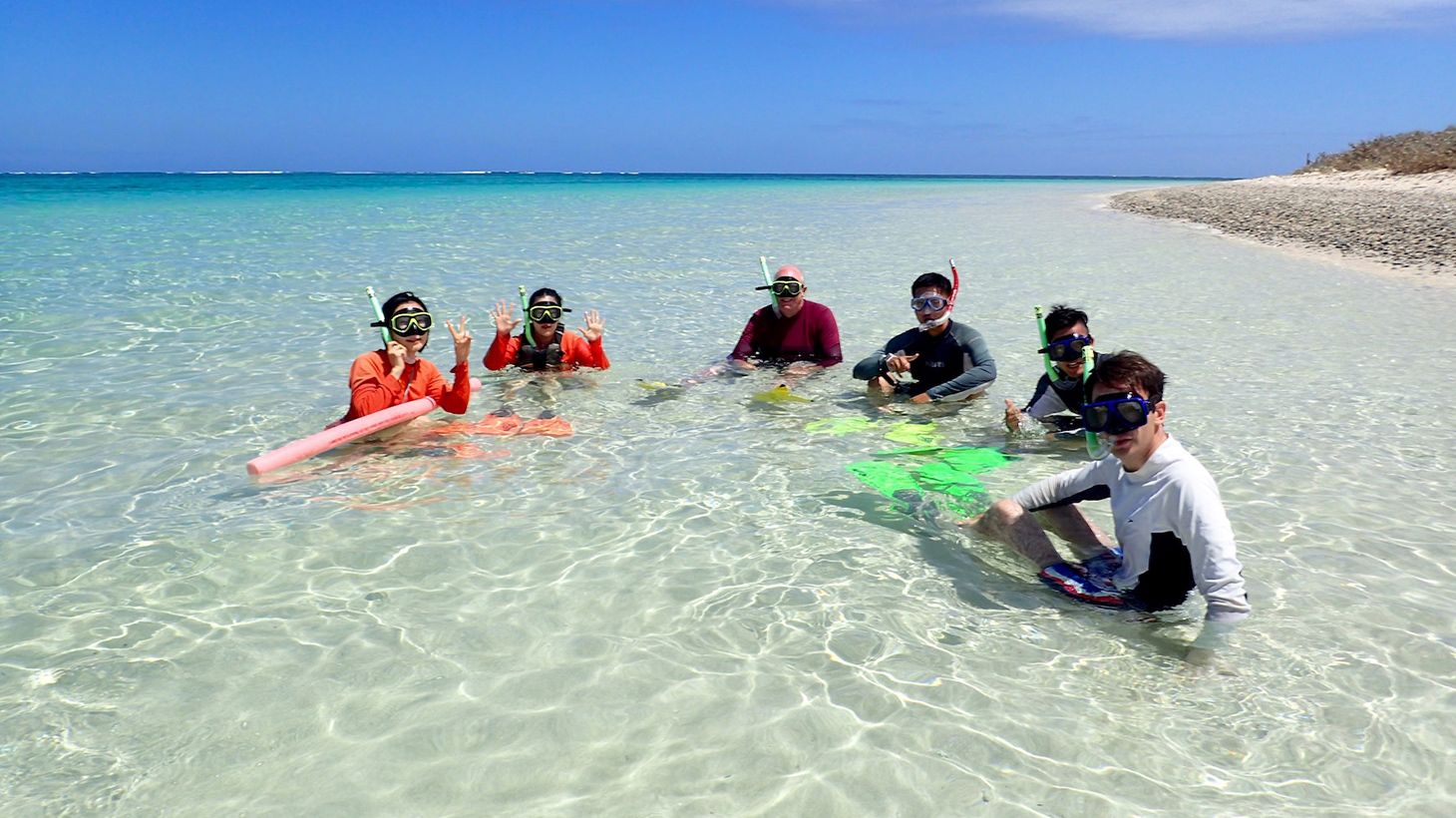 Full-Day Ningaloo Reef Snorkel Adventure with Morning Tea, Picnic Lunch & Snorkelling Gear 4