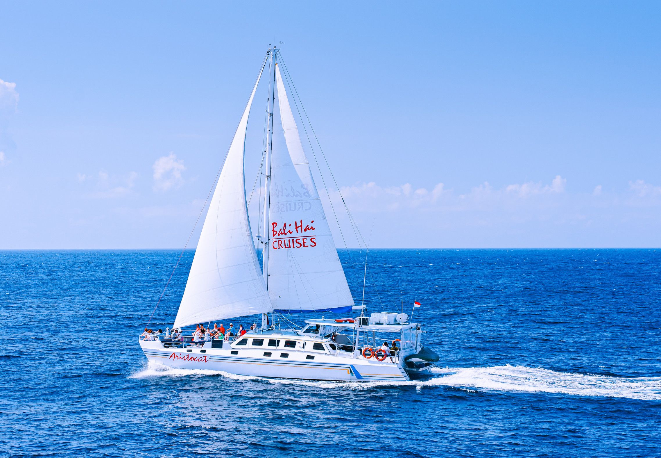 Bali to Nusa Lembongan Catamaran Sailing Cruise & Water Activities