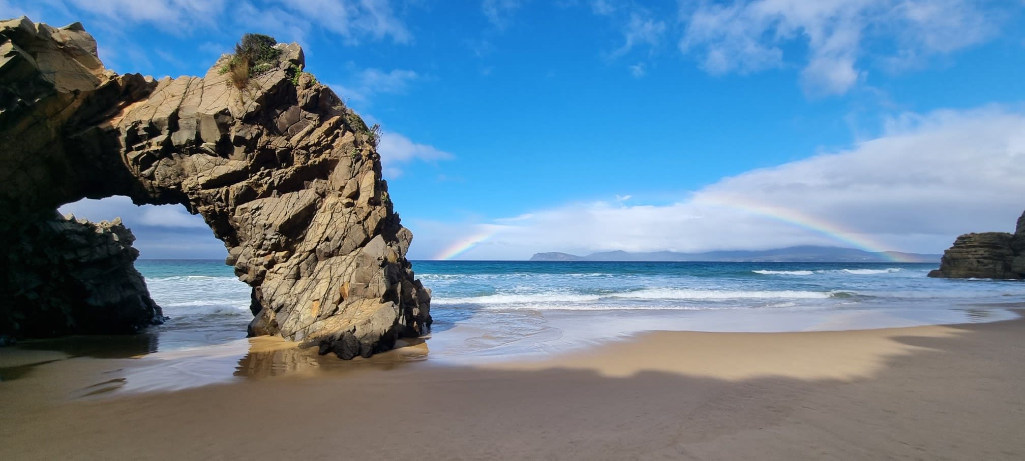 Hobart:  Bruny Island Adventure - Hike, Highlights & Tastes 4