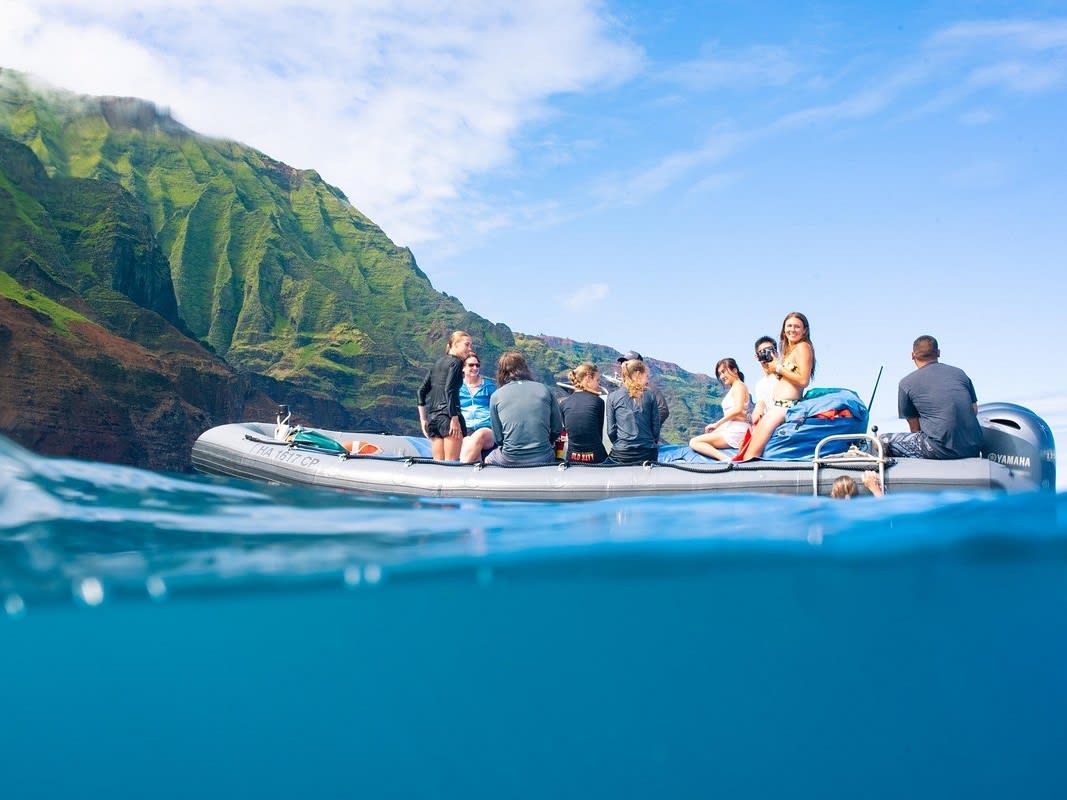 Na Pali Raft Adventure in Hawaii