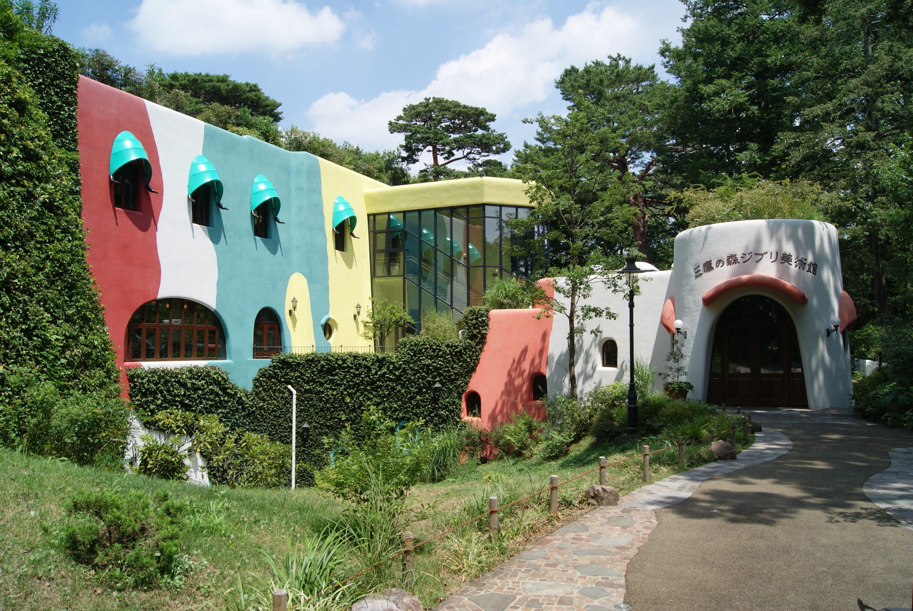 Ghibli Museum and Ghibli Film Appreciation Bus Tour 1