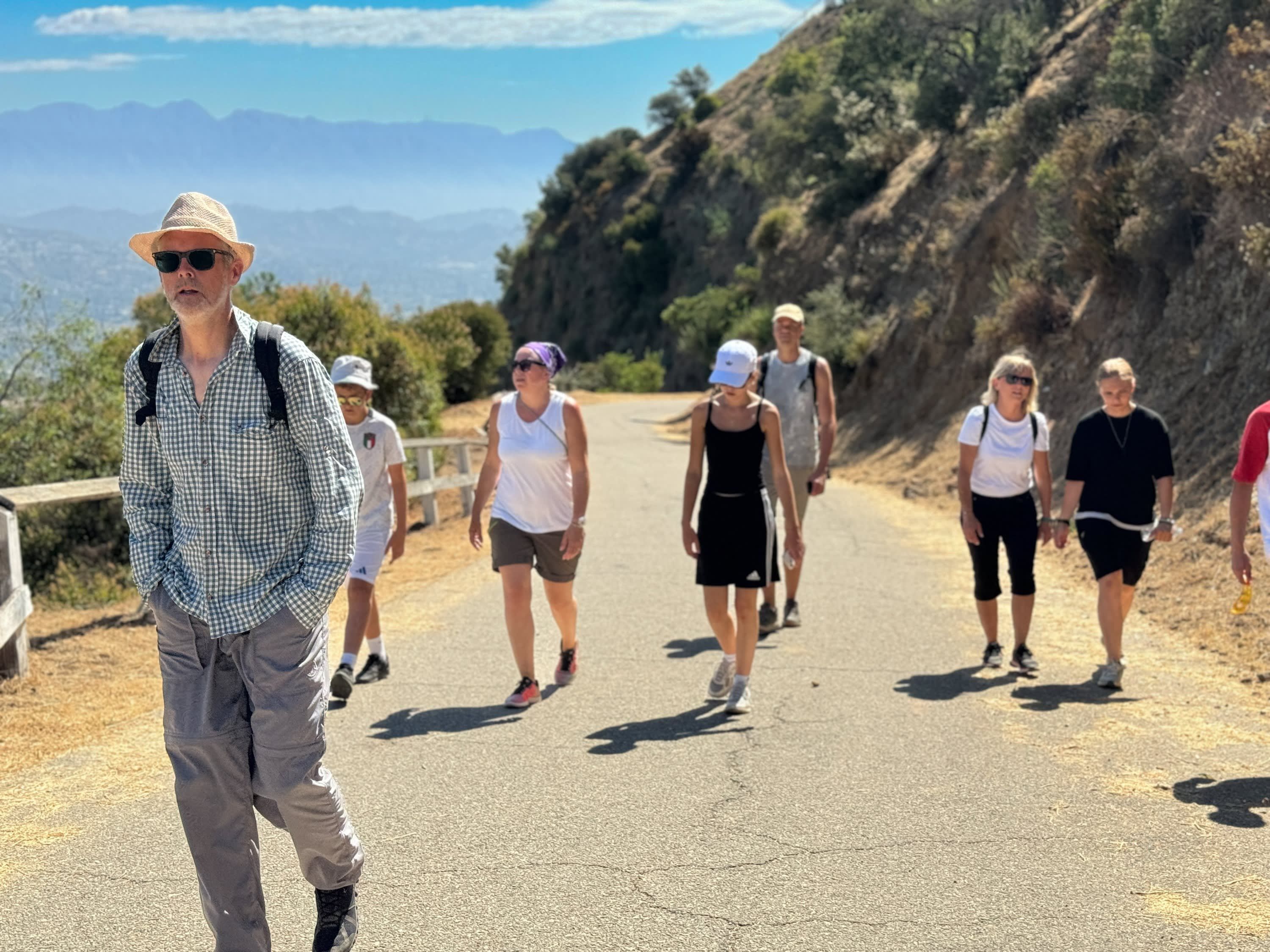 Los Angeles: The Original Hollywood Sign Hike Walking Tour 3
