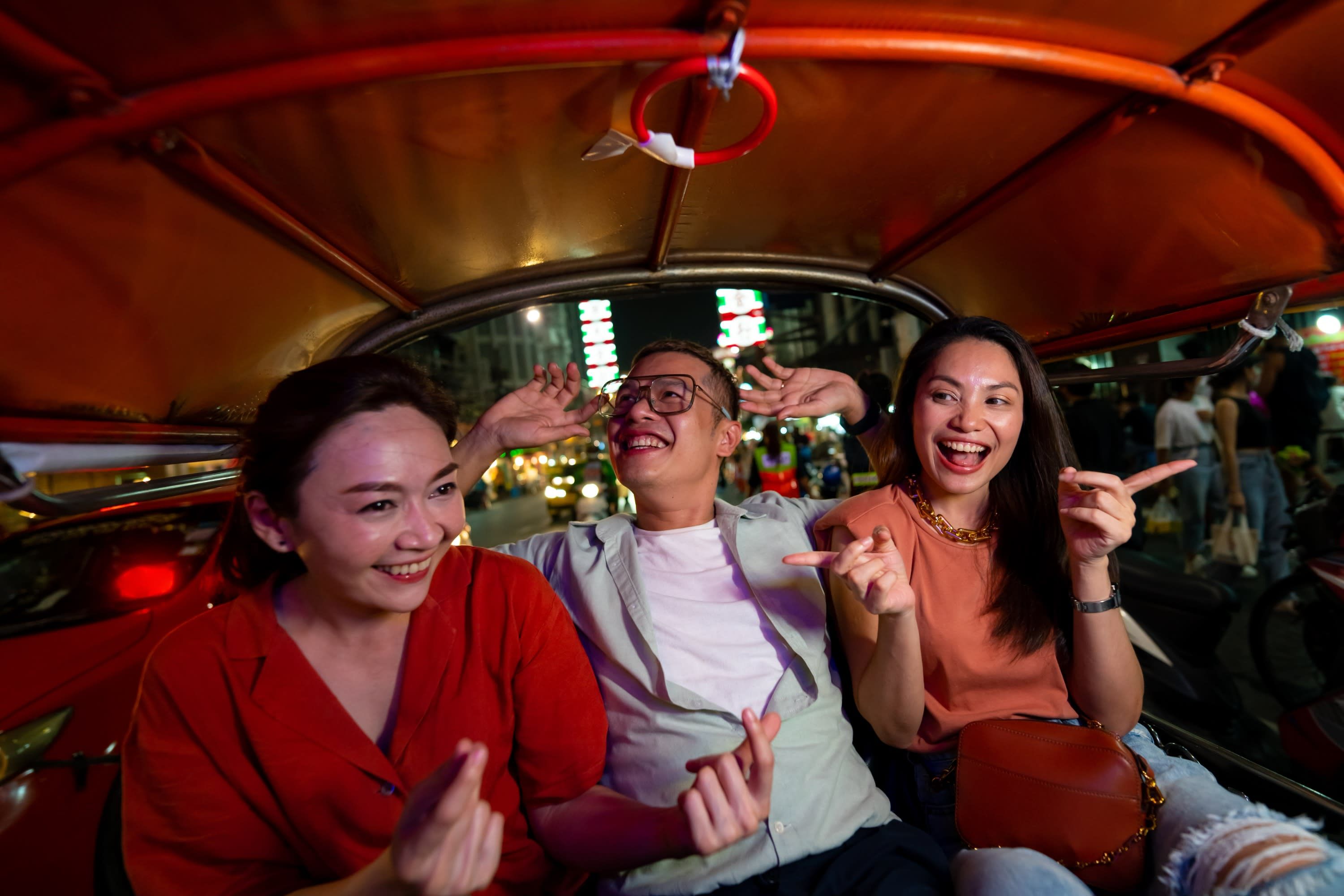 Bangkok-Nachttour: Wat Arun, Wat Pho, Chinatown & Tuk-Tuk-Abenteuer 2