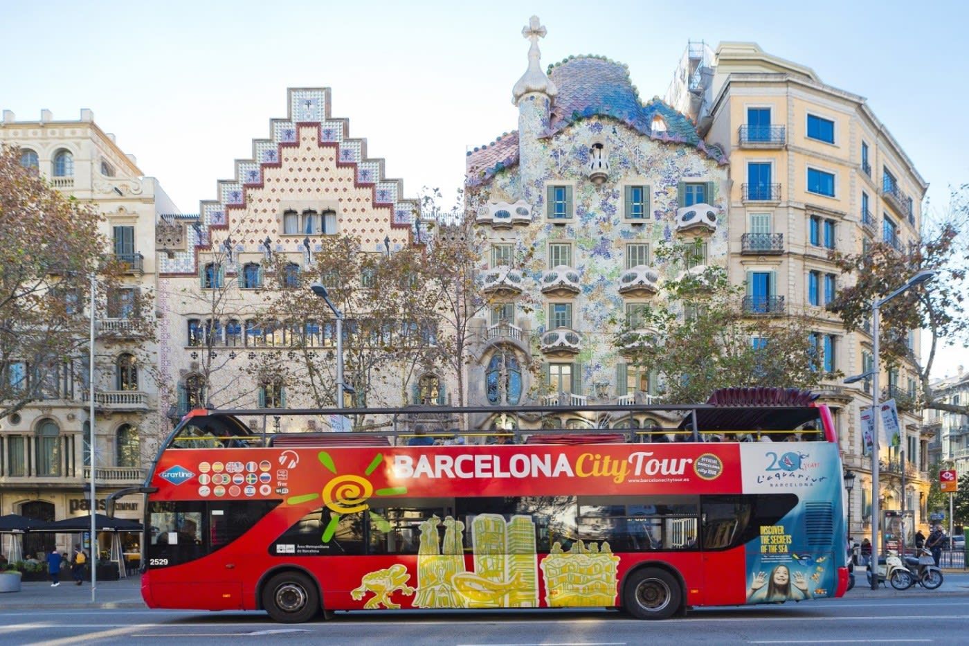 Barcelona Hop-On Hop-Off Bus Tour