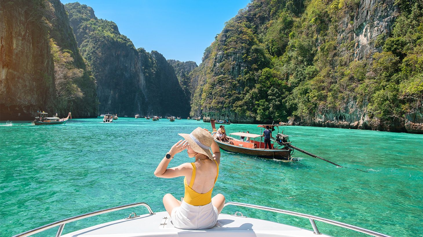 Khao Lak: Full-Day Phi Phi & Bamboo Islands Speedboat Tour with Lunch & Return Transfers 2