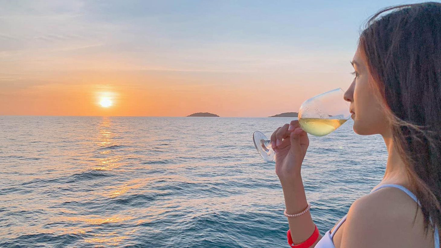 Luxury Escapes Exclusive Phuket Sunset Cruise with Thai Buffet Dinner, Hotel Transfers and Free-Flow Upgrade Available 2