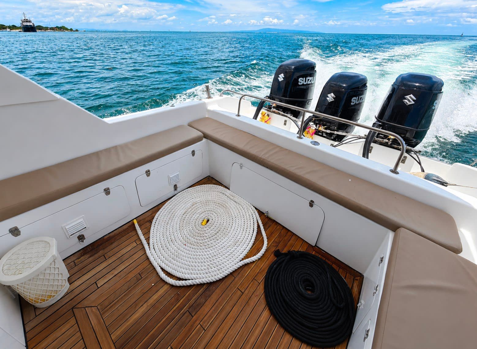 Labuan Bajo Full Day Speedboat Tour 5