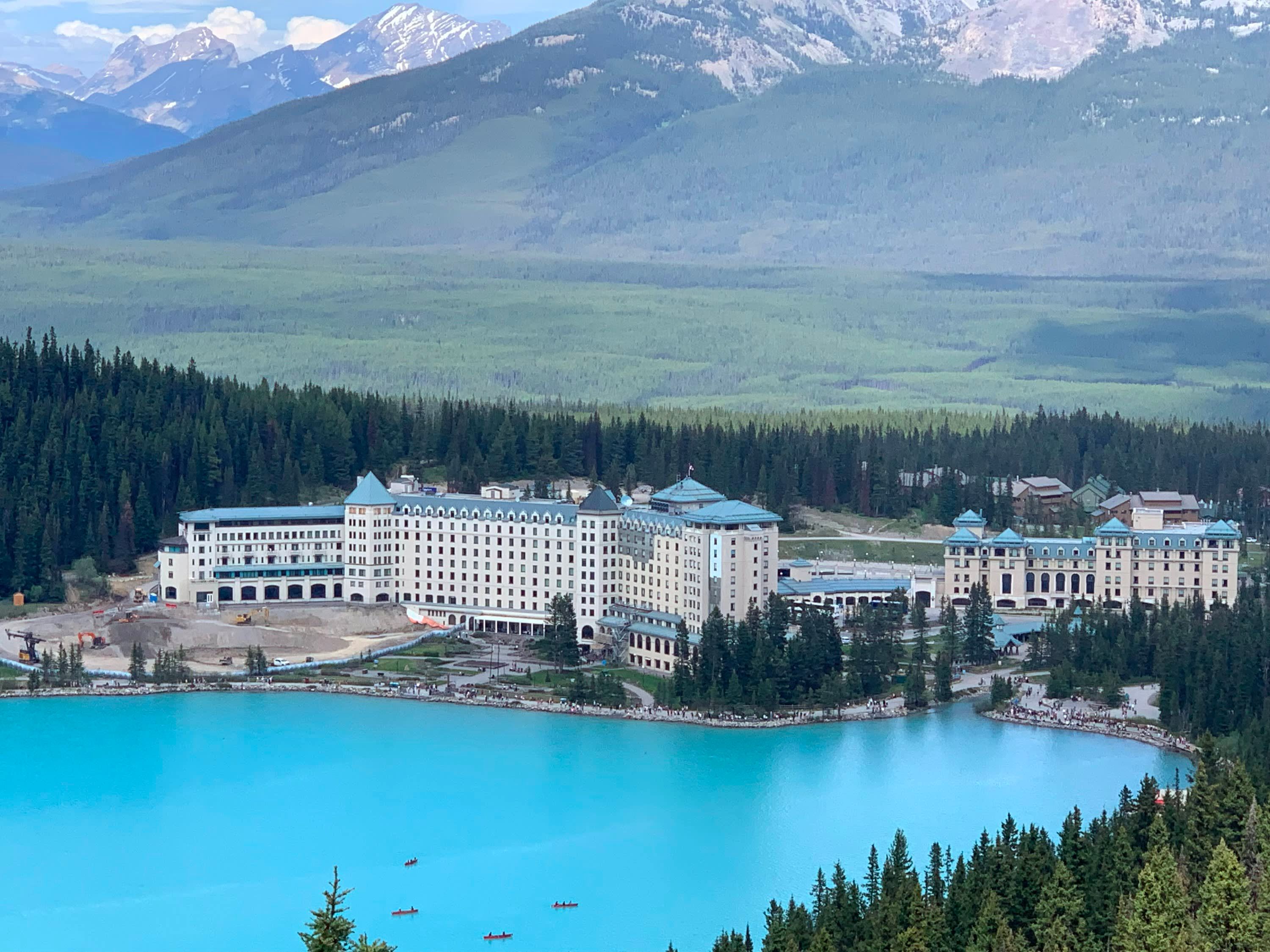 Lake Louise, Moraine Lake, Emerald Lake, Yoho & Banff Town Day Tour