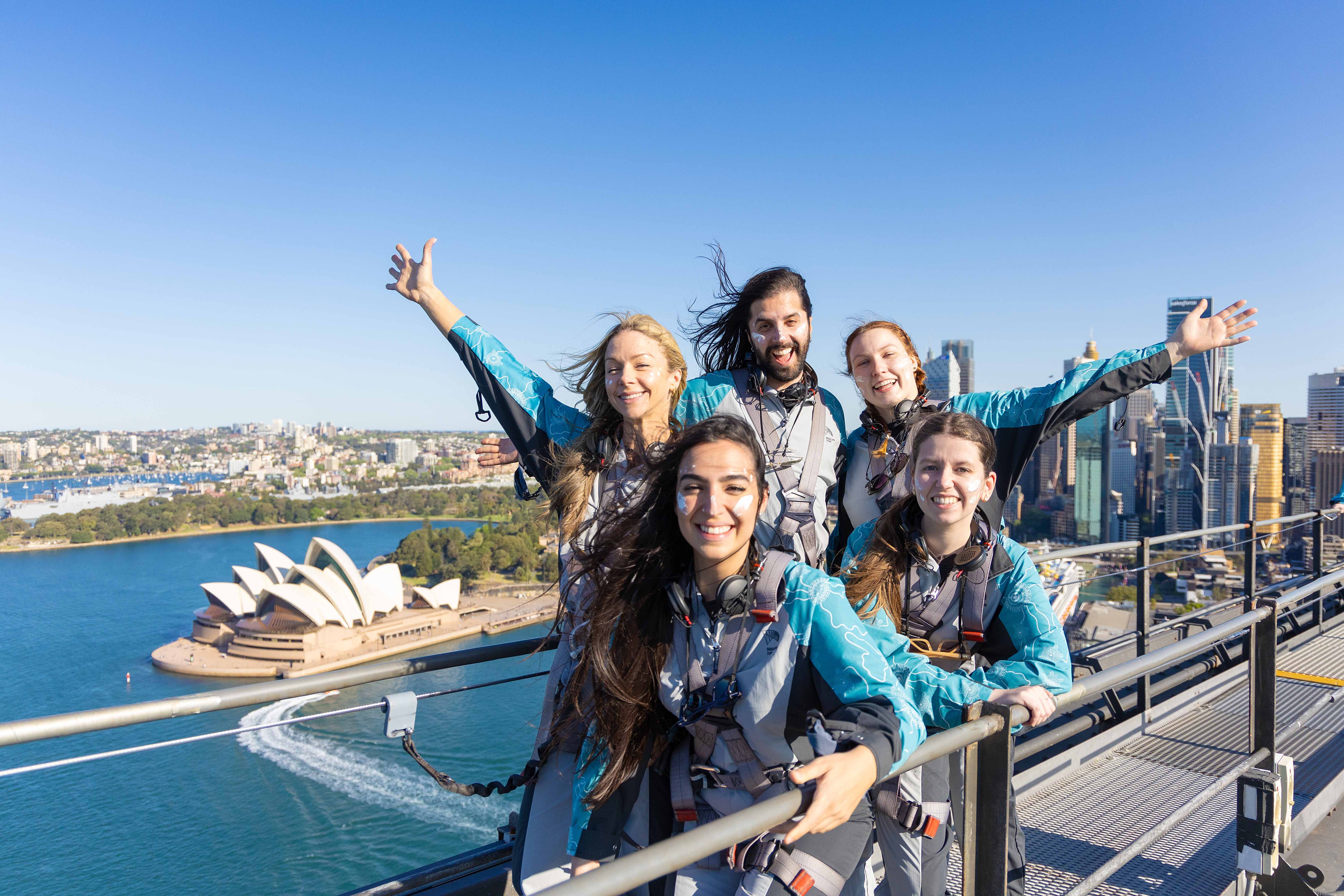 Sydney Harbour Bridge Summit Climb with Pub Lunch at The Rocks 2