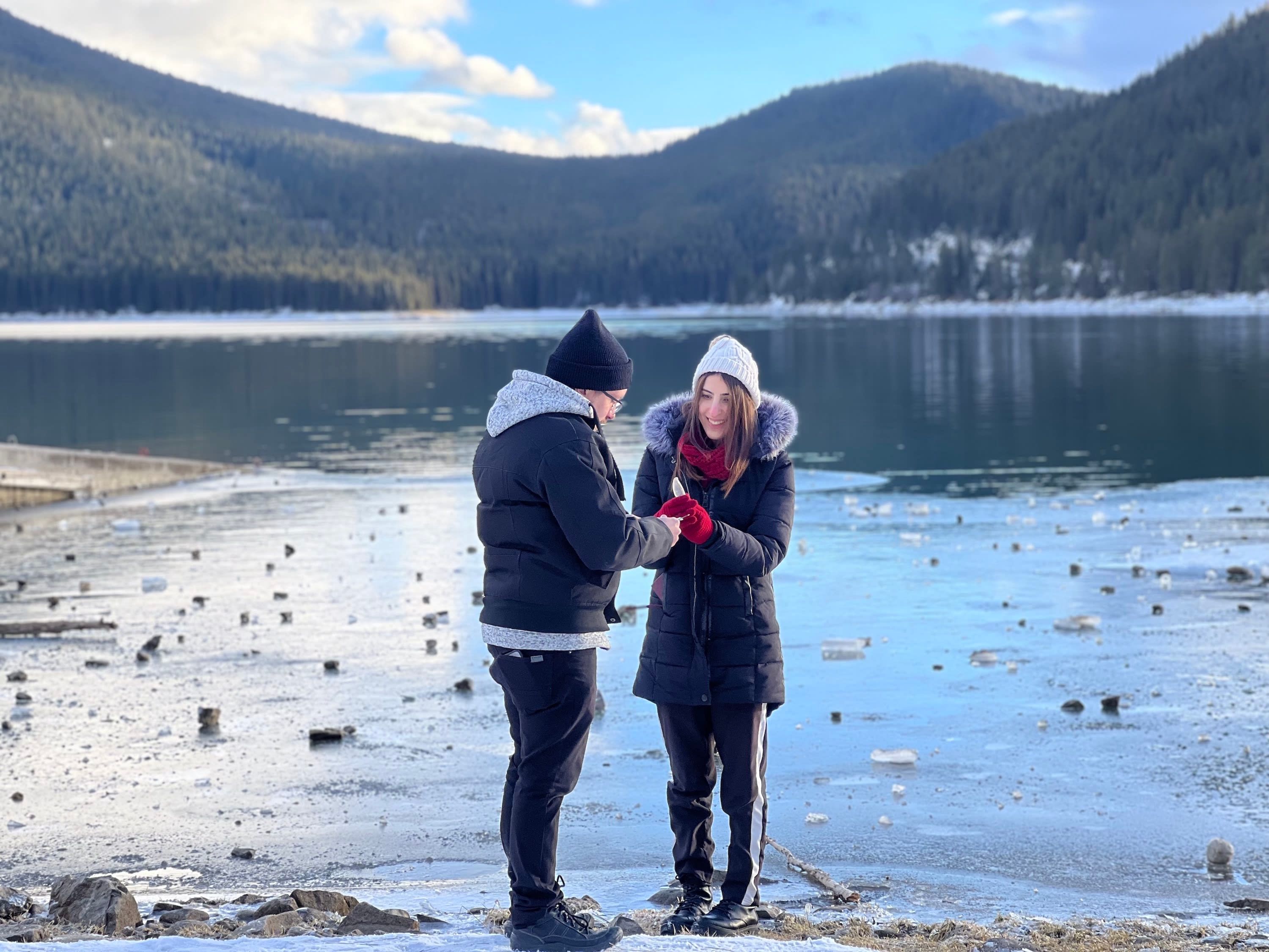 Lake Louise & Banff Town Full-Day Guided Tour