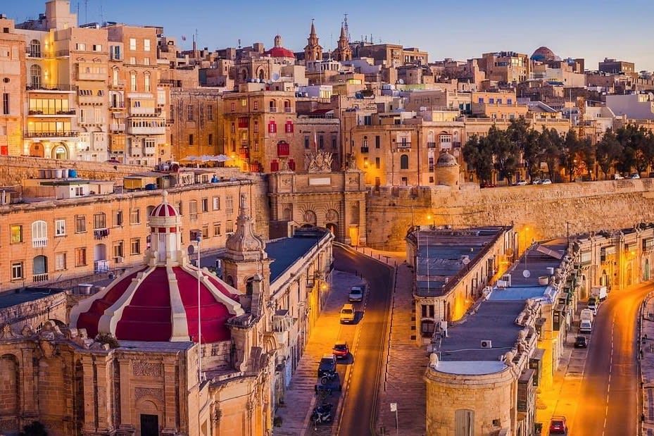 Valletta Waterfront, Mdina, and Rabat Night Tour 4