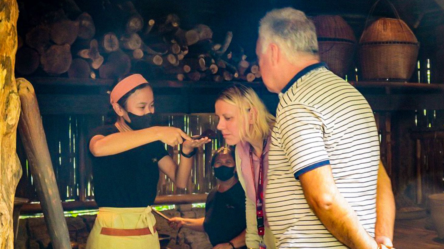 Private Ubud Foodie Tour with Lunch, Visit to Coffee Plantation & Street Food Tasting 4